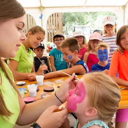 Luxe Voor 5 Personen Op Lei Suves - Joycasa Camping